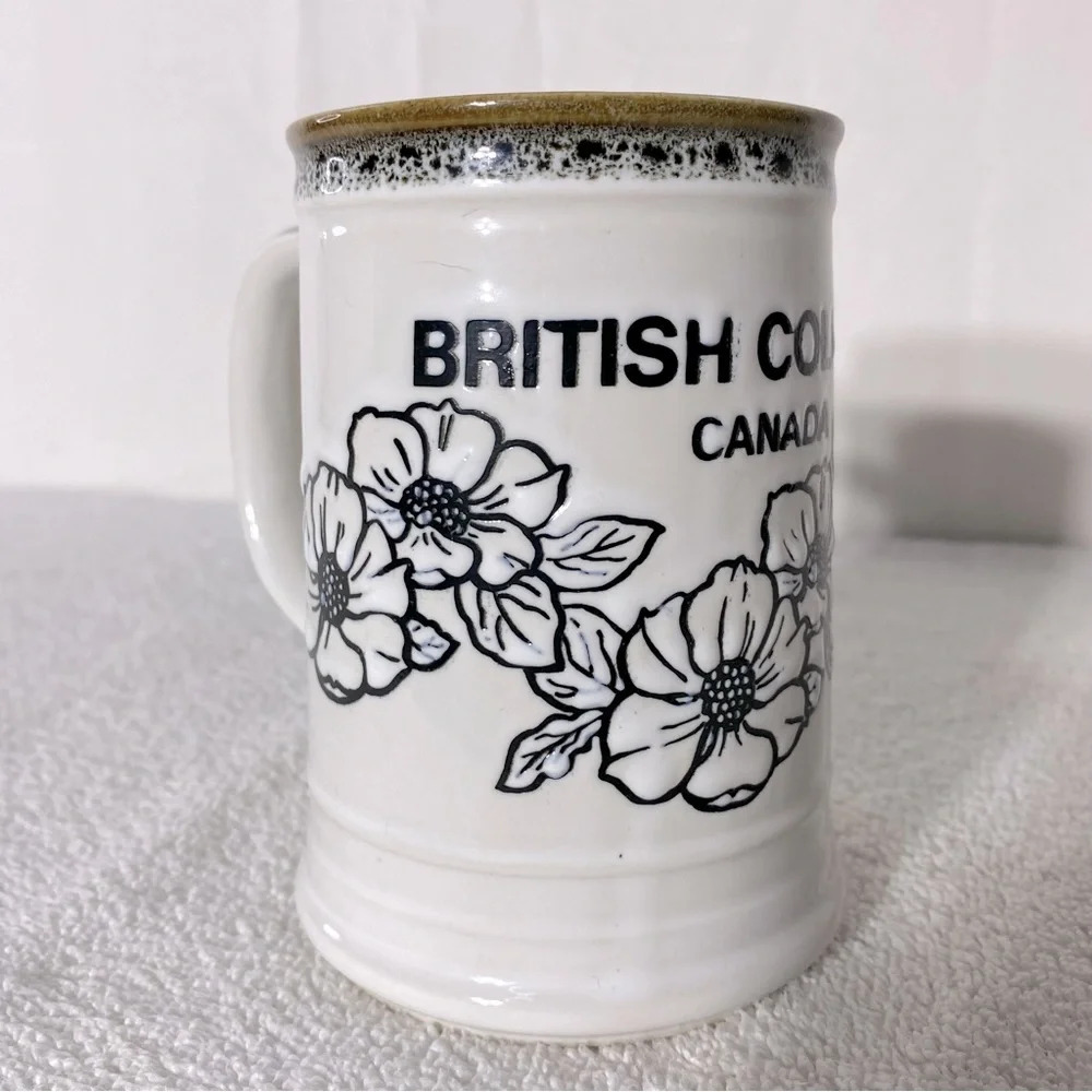 Vintage Capilano Vancouver British Columbia Canada Ceramic Stoneware Mug